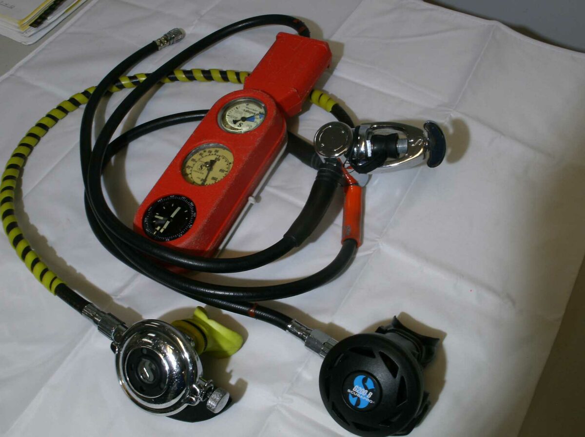 ScubaPro G200B Regulator Diver Supply Outlet